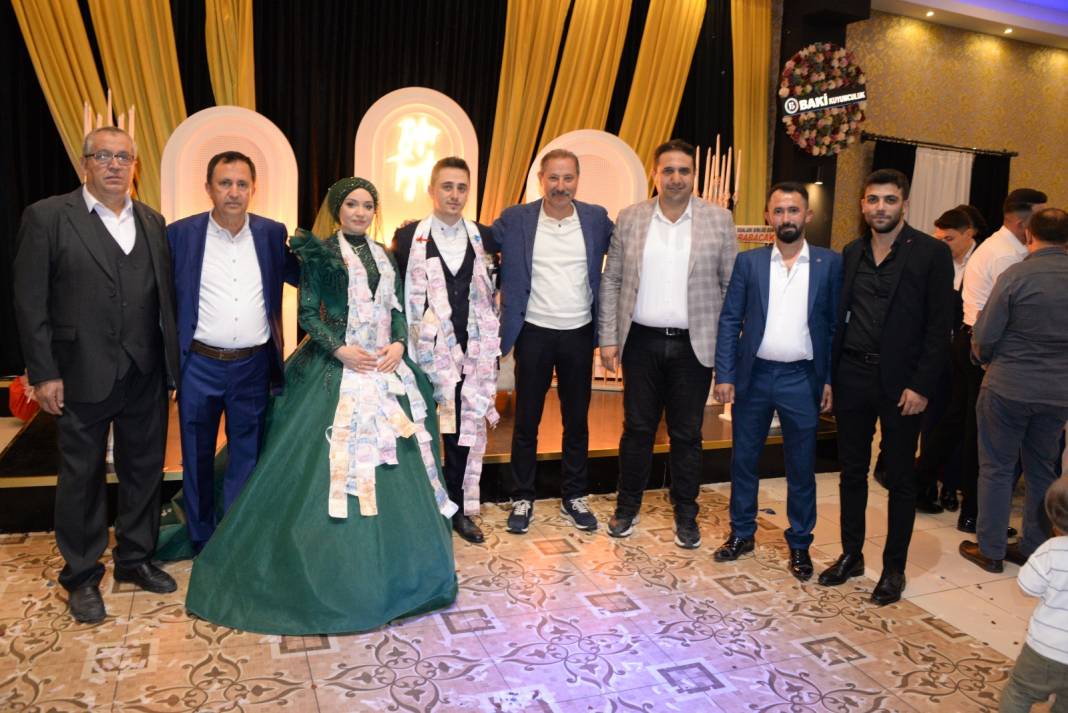 Şerife ile Enes nişanlandı 1